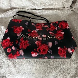 Victoria’s Secret tote